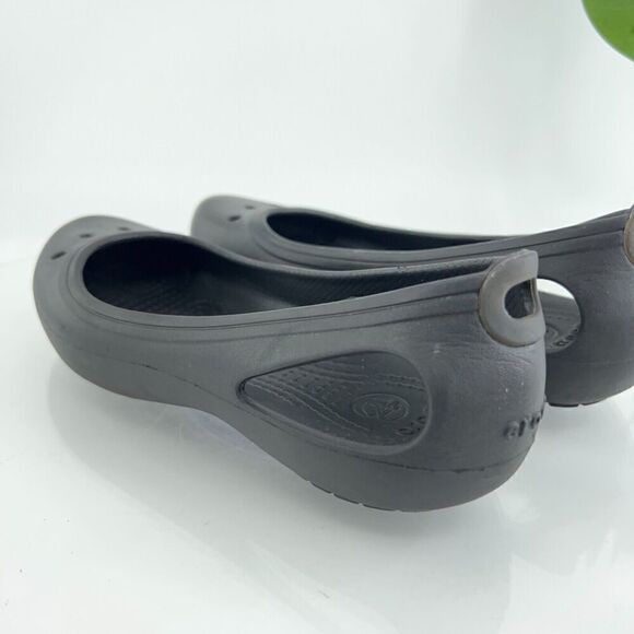 CROCS Women's Kadee Flats Size 7 Slingback Shoe Black Rubber Slip On Vented - Picture 5 of 8